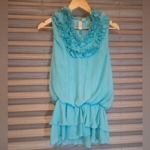 Womens ADIVA Sleeveless Blouse With Ruffles Around The Neck And Waist Sz S